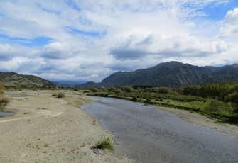 Karakatuwhero River